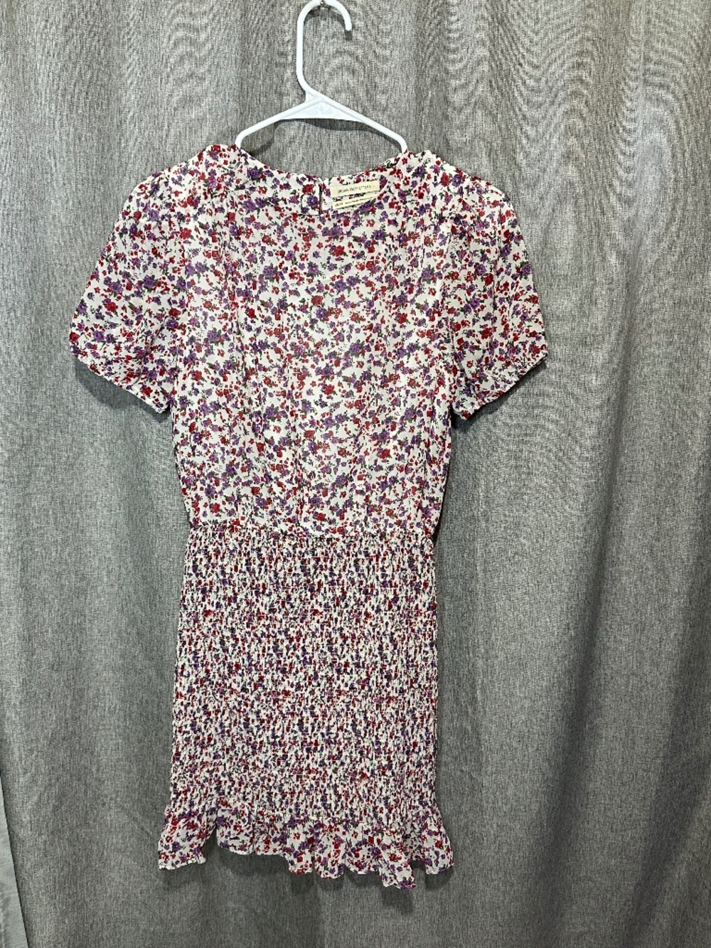 Urban Outfitters Lulu Shirred Ditsy Floral Mini Dress - XS